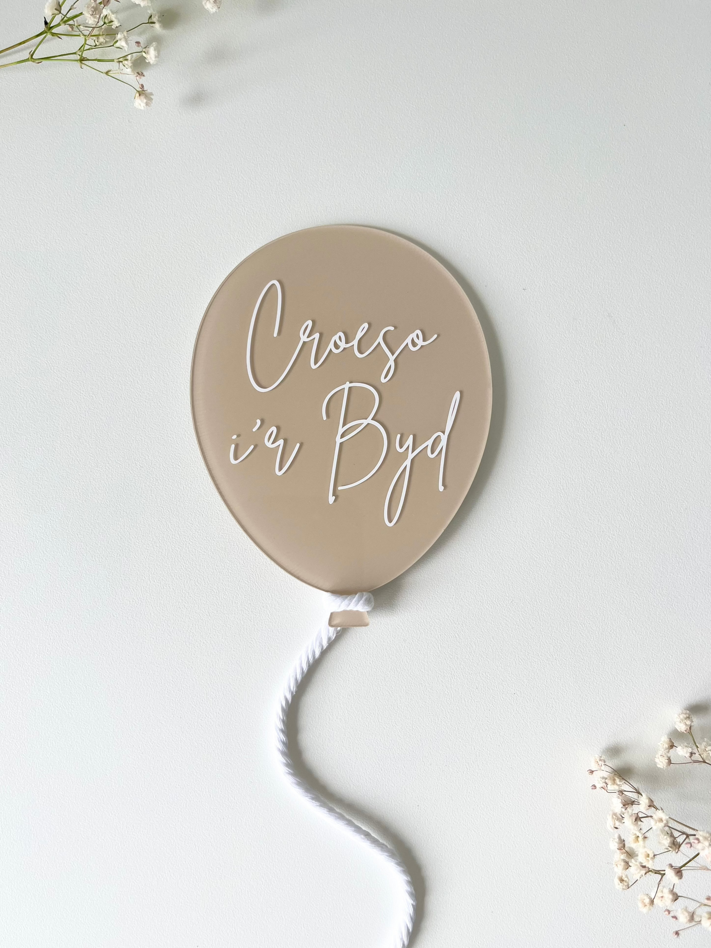 'Croeso i'r Byd' Balloon